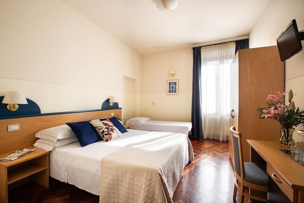 Aramis Deluxe Rooms Florence Ngoại thất bức ảnh