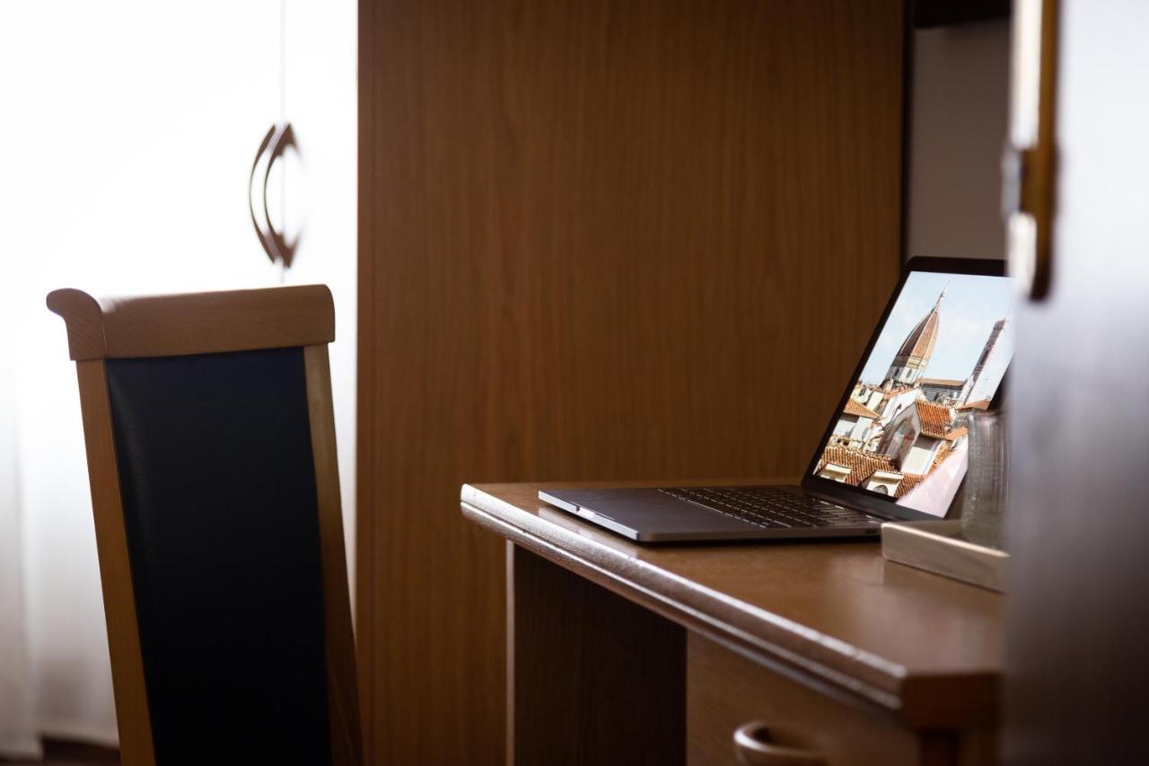 Aramis Deluxe Rooms Florence Ngoại thất bức ảnh